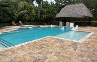 residential pools Create by Db pool and Spa Inc in Miami